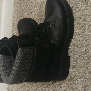 Mia black lace up boots